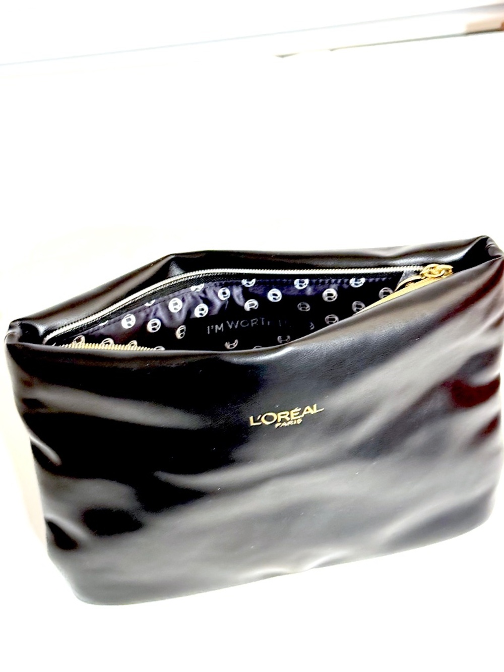 L'Oreal Paris BlackPadded I'M WORTH IT Makeup Bag